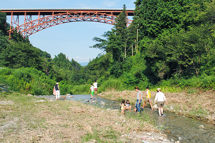 キャンプ場＆コテージかじか荘 門原川 阿南温泉 かじかの湯